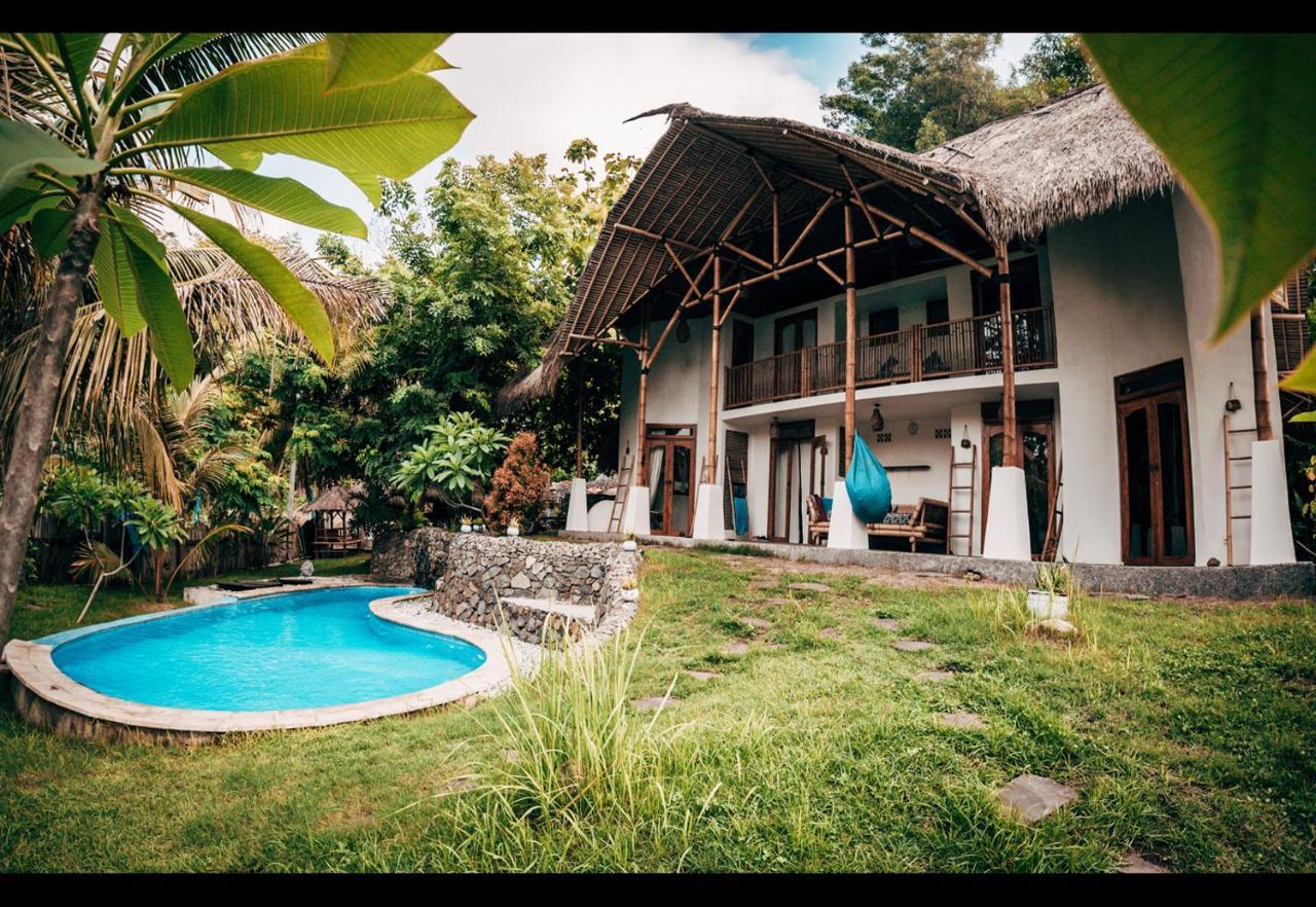 Batu Bambu Hotel Kuta  Kültér fotó