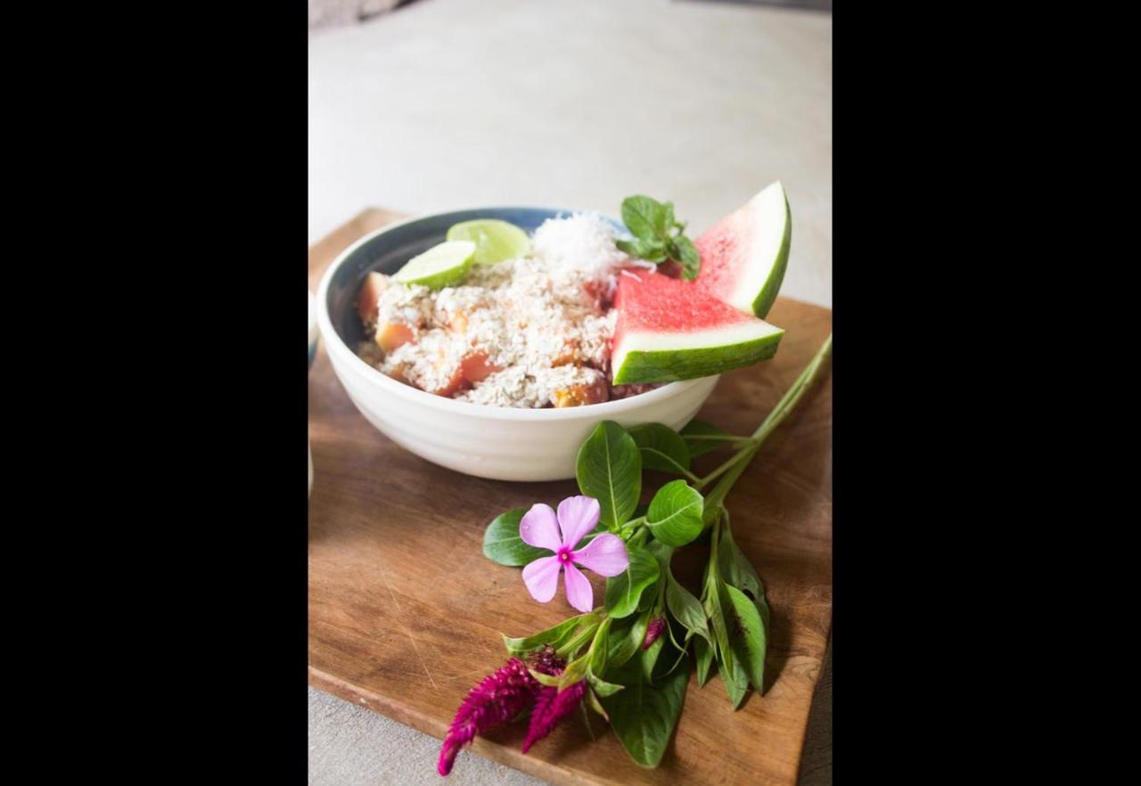 Batu Bambu Hotel Kuta  Kültér fotó
